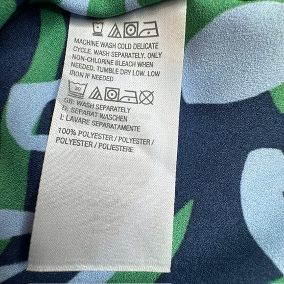 Belle by Kim Gravel Sz Large Twilight Flirty Floral Split Neck Poncho - Picture 10 of 11